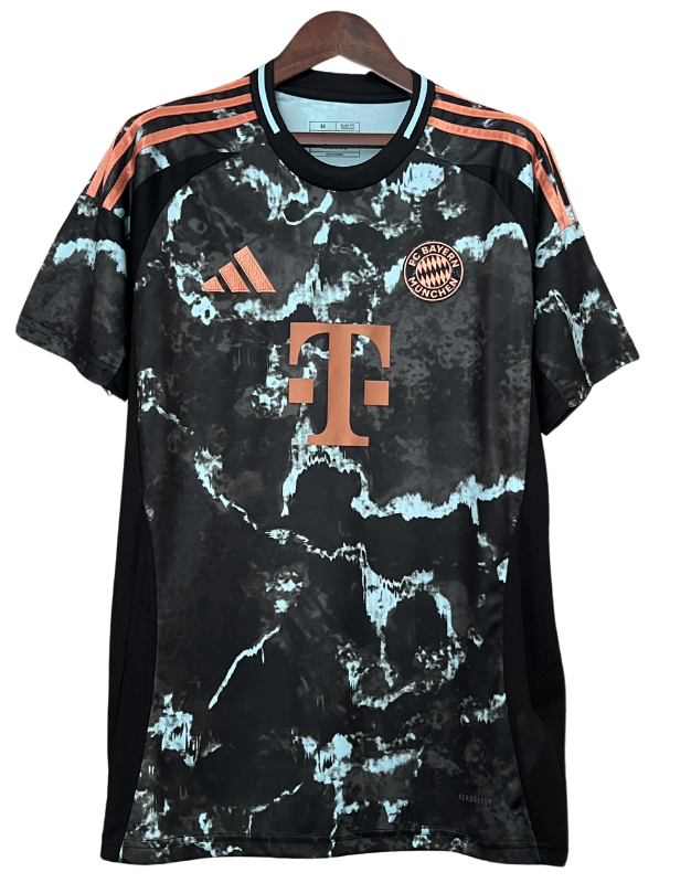 FC Bayern Munich 24/25 I Third