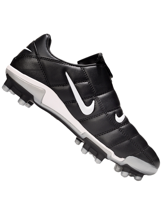 Soccer Cleats Total 90 III FG Black/White