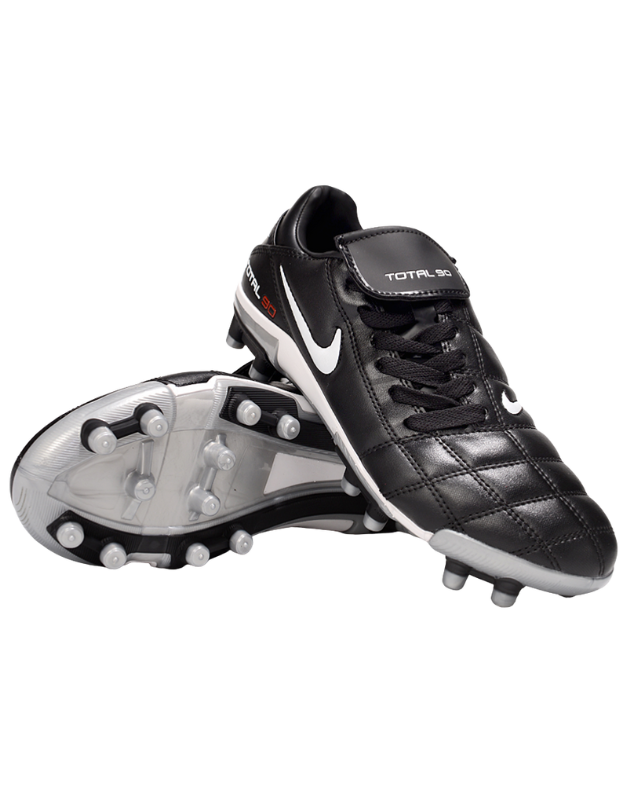 Soccer Cleats Total 90 III FG B/W