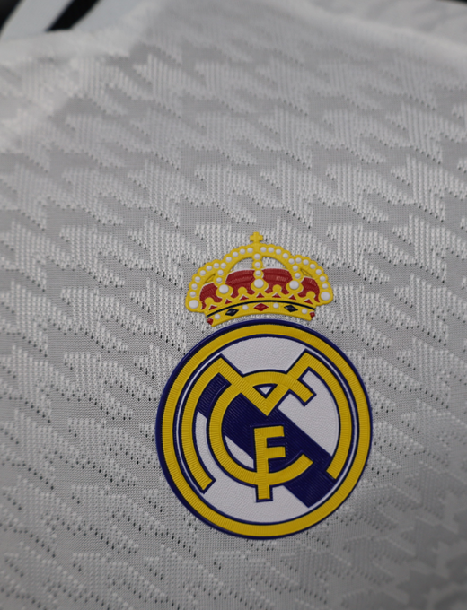 camisa-RealMadrid-SantiagoBernabéu-real-halamadrid-laliga-home-i-branco-preto-vini-vinijr-viniciusjr-rodrygo-KylianMbappe-Mbappe-adidas-torcedor-jogador-24-25-13