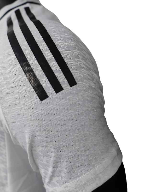 camisa-RealMadrid-SantiagoBernabéu-real-halamadrid-laliga-home-i-branco-preto-vini-vinijr-viniciusjr-rodrygo-KylianMbappe-Mbappe-adidas-torcedor-jogador-24-25-15