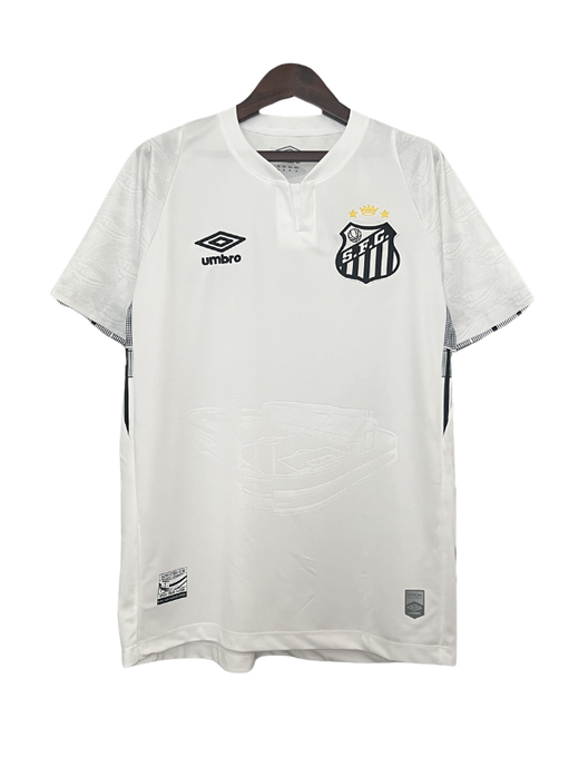camisa-Santos-alvinegro-praiano-vilabermiro-home-i-branco-preto-neymar-neymarjr-njr-pele-meninosdavila-umbro-torcedor-jogador-24-25-13