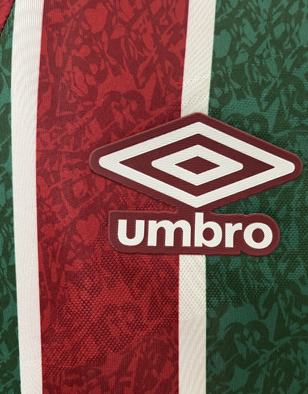camisa-fluminense-tricolor-home-i-vermelho-branco-verde-grena-renatogaucho-ganso-tricolor-rj-macarana-umbro-torcedor-jogador-24-25-10