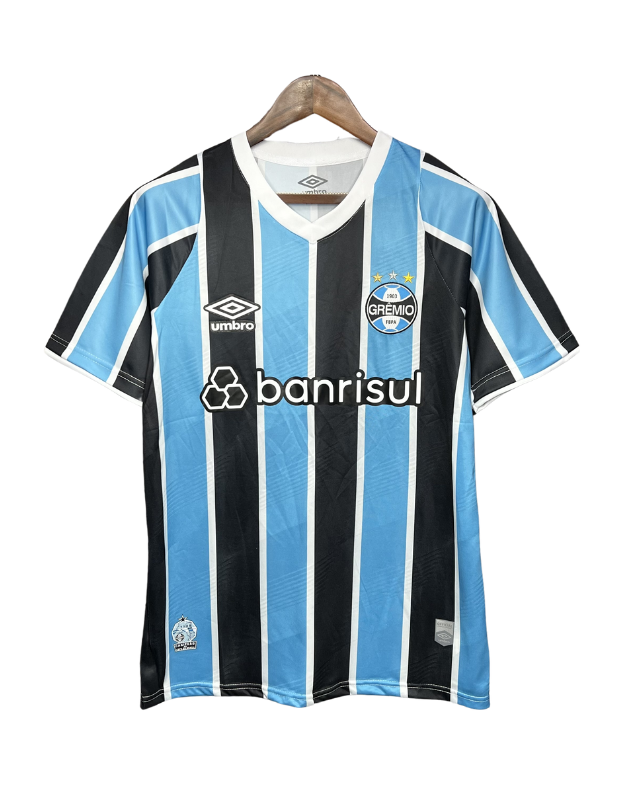 camisa-gremio-grêmio-tricolor-home-i-azul-preto-suarez-ArenadoGremio-rs-riograndedosul-umbro-torcedor-jogador-24-25-1