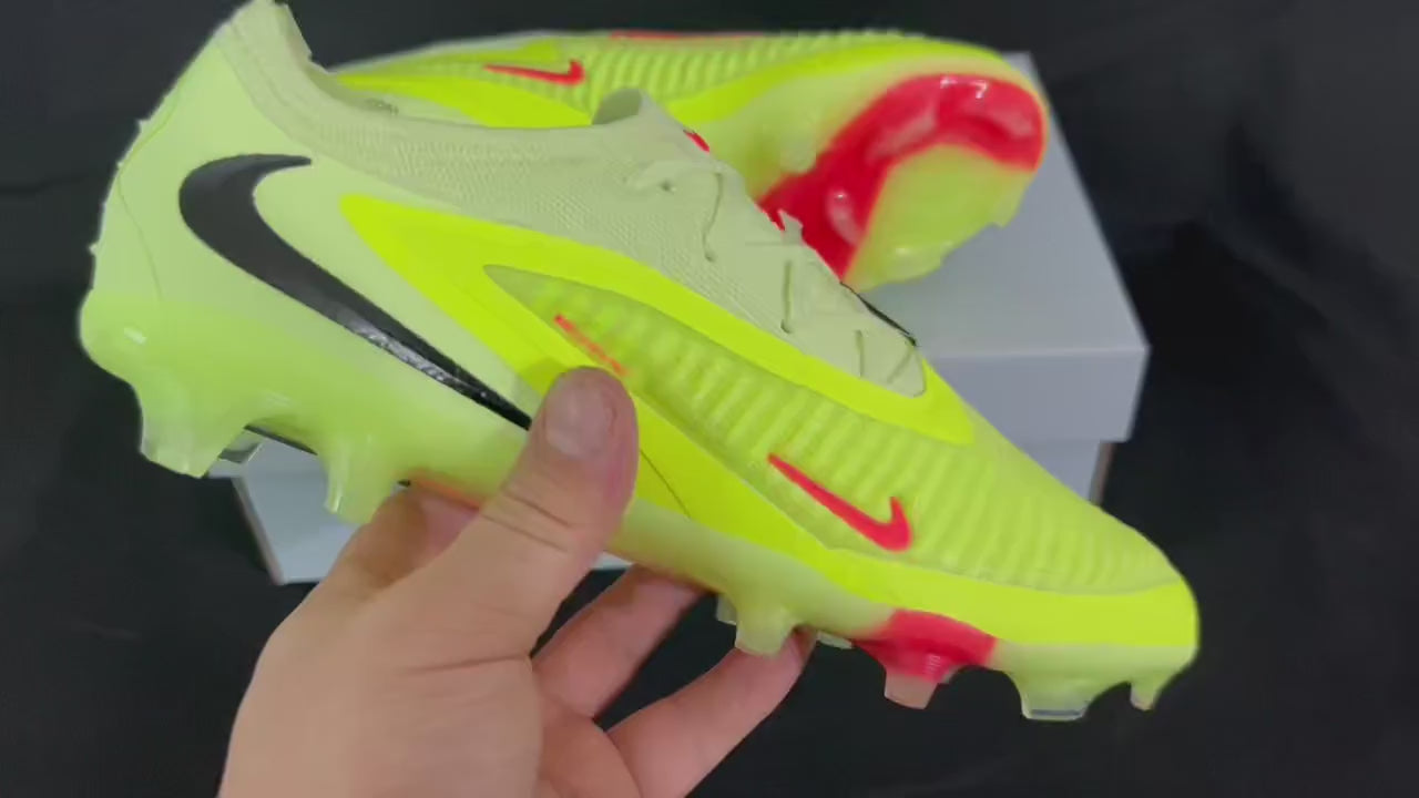 Soccer Cleats Phantom 6 Low Elite FG